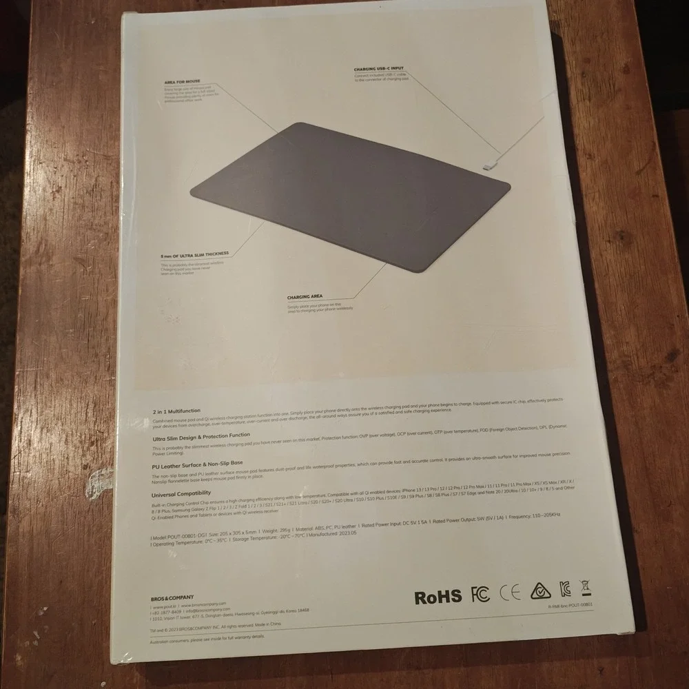 PÓUT Hands‎ 3 Wireless Charging Mouse Pad New In Sealed Box 8809418160434